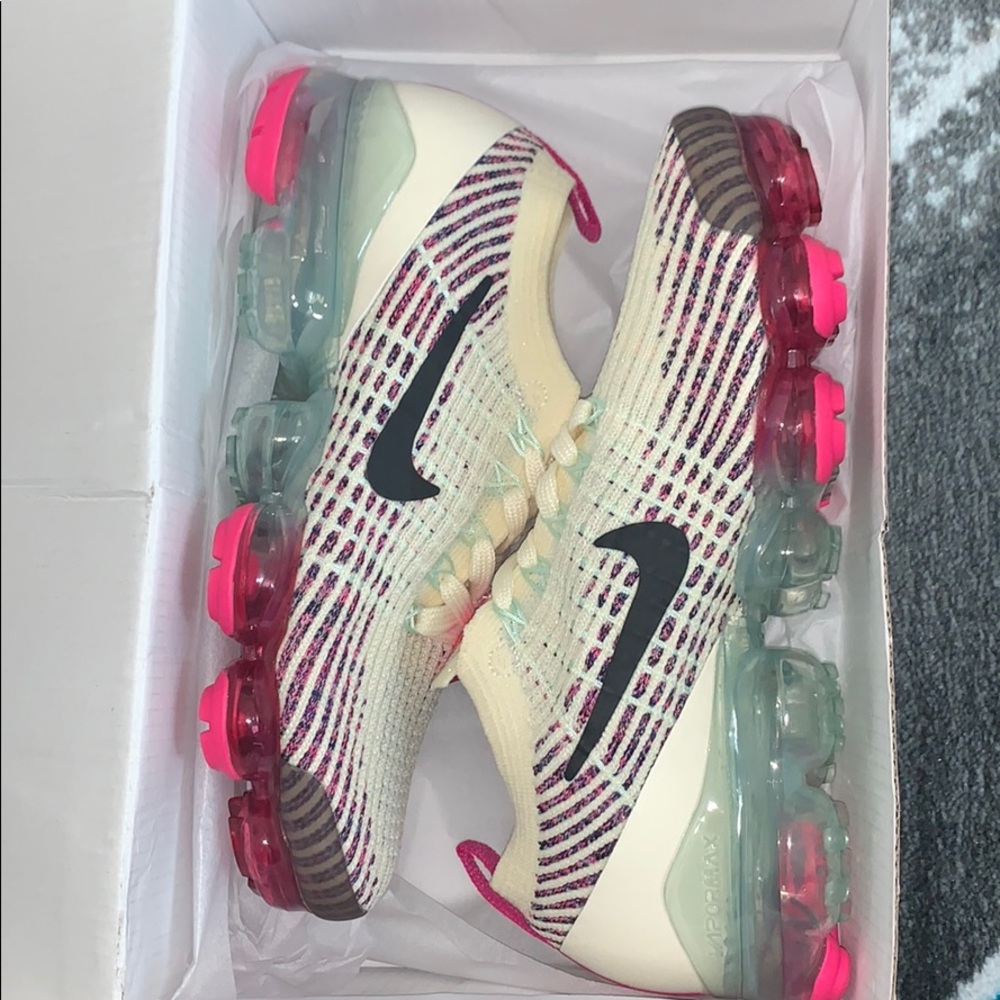 Women’s Vapormax Flyknit